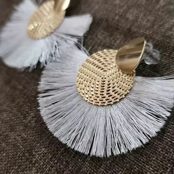 Zara Gold and White Fan Earrings - Picture 6 of 10